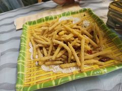 -肥肥虾庄·金牌油焖大虾(东湖欢乐谷店)