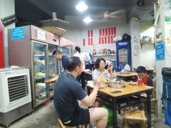 大堂-XX麻辣烫(八里小区直营店)