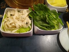 -龙虾风暴(松江店)