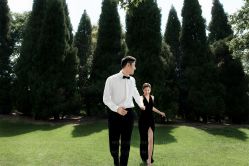 -至臻微拉婚纱摄影