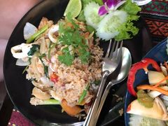 -Tikky Cafe