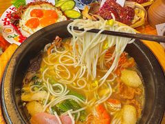 -勺子米线·云南传统小吃市集(四方街店)