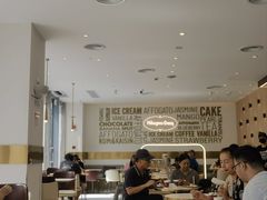 -哈根达斯(上海金山店)