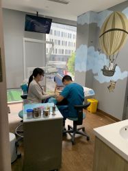 -睿宝儿科·眼科·口腔(静安大悦城门诊部)