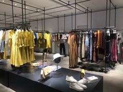 -URBAN REVIVO(荟聚中心店)