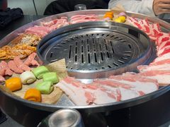 -哈哈碳都·牛肋条无限自助烤肉(宝龙店)