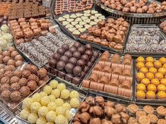 -Laderach 莱德拉(上海环贸iapm店)