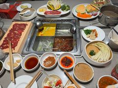 -海底捞火锅(赛格国际购物中心店)
