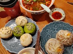 -鑫震源·苏式大虾生煎(山塘街店)