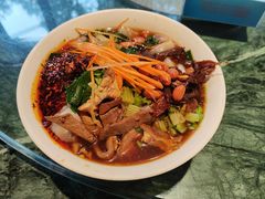 -湖泉水云间餐厅·弥勒地道菜(B座店)