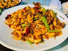 -鱼窝棚柴火铁锅炖(富山屯店)