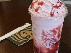 -星巴克(杭州临平银泰城B1店)