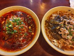 -巴津碗碗面(人和店)