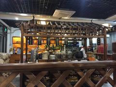 -黄桷树曹家私房菜(江与城店)