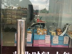 -黑森林饼皇(石龙路总店)