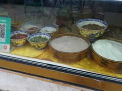 自助取餐区-津门红姐熟梨糕茶汤糕干(爱国道店)