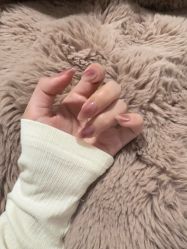 -七月美睫 美甲