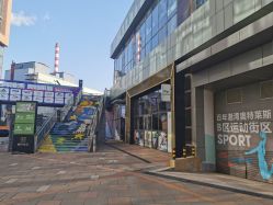 -零重力蹦床空间·滑梯·海洋球·团建(奥特莱斯店)