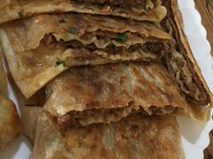 -溢心园香河肉饼总店