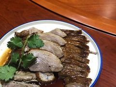 -聚鲜港（五洞）牛肉自选火锅