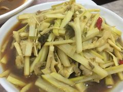 -天乐农家鱼头王(天目湖店)