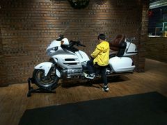 -郑享吃烧烤烩面(红专路店)