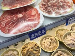 -两三事小郡肝串串香火锅(桂庙店)