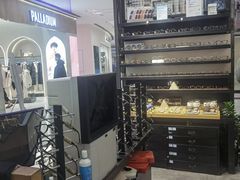 -木九十眼镜(朝阳大悦城4F店)