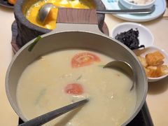 -佬麻雀·新湘菜(珠海金发购物中心店)