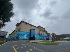 -多彩贵州城极地海洋世界