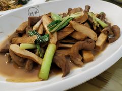 -阿双温州饭店