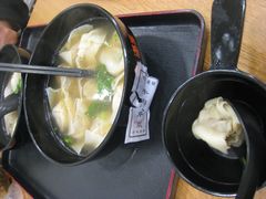 牛肉芹菜-满宝馄饨(三好店)