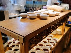 自助取餐区-贯贯吉·清真餐厅(浙江中路店)