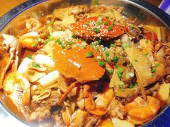 肉蟹全家福-谢蟹浓·肉蟹煲(新奥店)