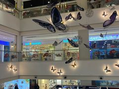 -百联临沂购物中心(临沂路店)