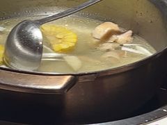 -喃喃椰·糟粕醋·椰子鸡火锅(七堡花园店)