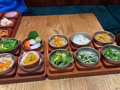-银米·云南传统过桥米线(双廊黑金冠店)