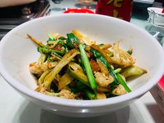 -味上湘菜馆(岳麓山店)