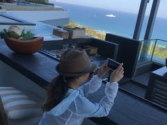 -瑰丽酒店·海吧·天际下午茶·现场DJ·天台酒吧