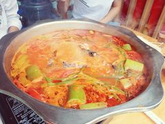 -苗家恒灵酸汤鱼-跳水牛肉连锁店(凯里总店)