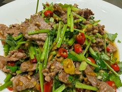 小炒黄牛肉-湘君私厨.16年湘菜店(金匙望湖店)