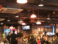 大堂-鲜入围煮花胶鸡海鲜火锅