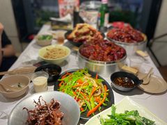 -巴厘龙虾·榜首油焖大虾(音乐学院·沿江酒馆店)