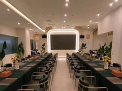 -玩坞轰趴馆·户外团建聚会主题生日派对馆(世豪广场店)