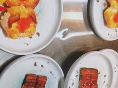 -雍容荟帝王蟹活龙虾展台自助(IFS黑金店)