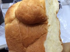 皇后吐司-Dough&Joe团憩(瑞虹天地月亮湾店)