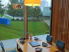 靠窗位-王鼎精致料理铁板烧(世博源店)