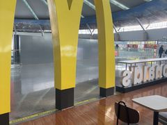 -麦当劳(鄂尔多斯机场店)