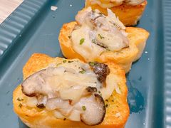 超值奶香芝士菌菇TAPAS-必胜客(联投东方店)