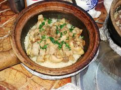 排骨滑鸡煲仔饭-红星光发煲仔饭(大石街店)